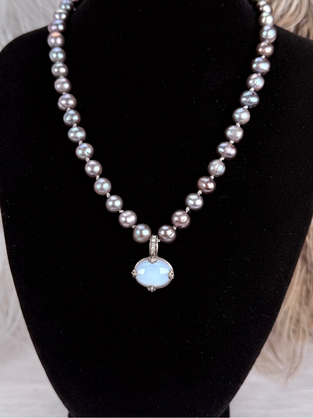 Black Freshwater Pearl Necklace Peacock Iridescent Blue Cabochon Silver Pentamt